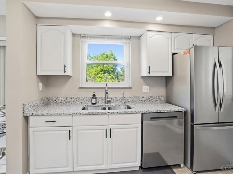 4157 Paxton Woods Lane, Cincinnati, OH 45209 Photo 21