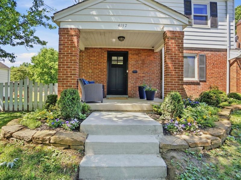 4157 Paxton Woods Lane, Cincinnati, OH 45209 Photo 3