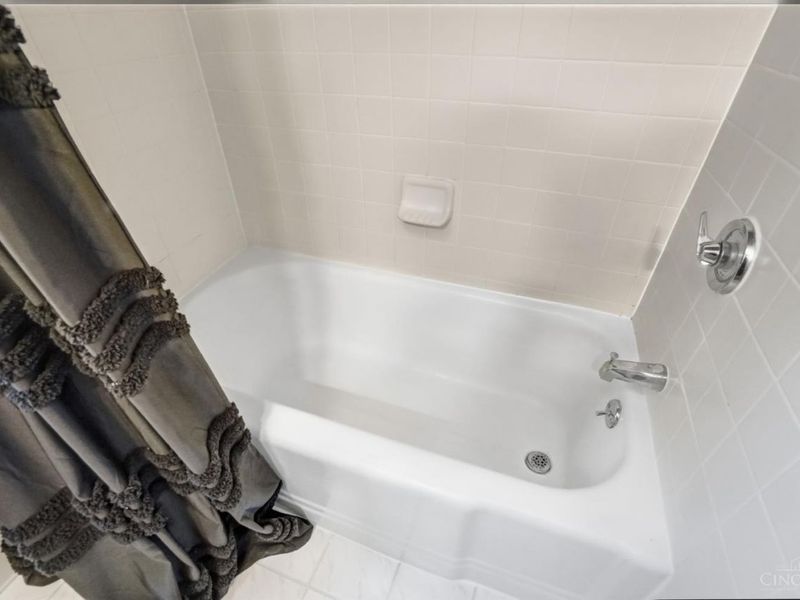 4157 Paxton Woods Lane, Cincinnati, OH 45209 Photo 32