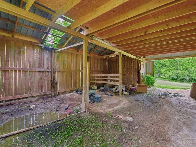 7162 Goshen Road, Goshen Twp, OH 45122 Photo 27
