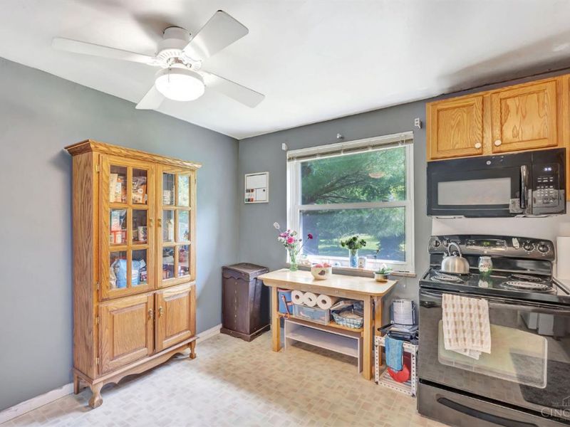 9315 Greenhedge Lane, Symmes Township, OH 45140 Photo 7