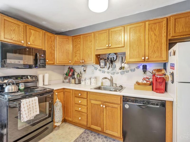 9315 Greenhedge Lane, Symmes Township, OH 45140 Photo 9