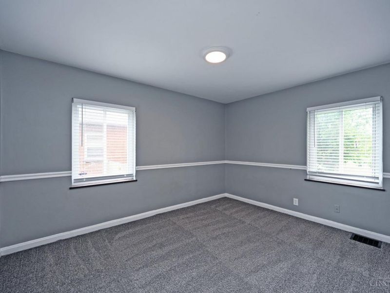 1403 Shenandoah Avenue, Cincinnati, OH 45237 Photo 18