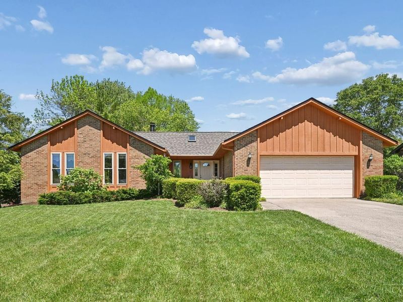 6402 Shannon Drive, Fairfield Twp, OH 45011 Photo 2