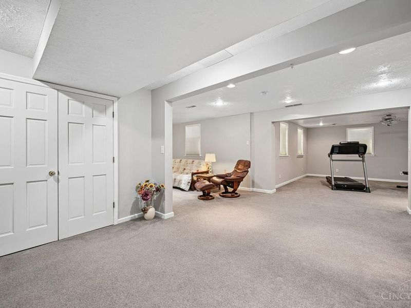 6402 Shannon Drive, Fairfield Twp, OH 45011 Photo 24