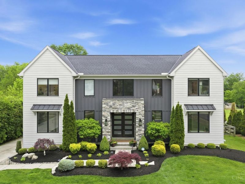 9932 Zig Zag Road, Montgomery, OH 45242 Photo 1