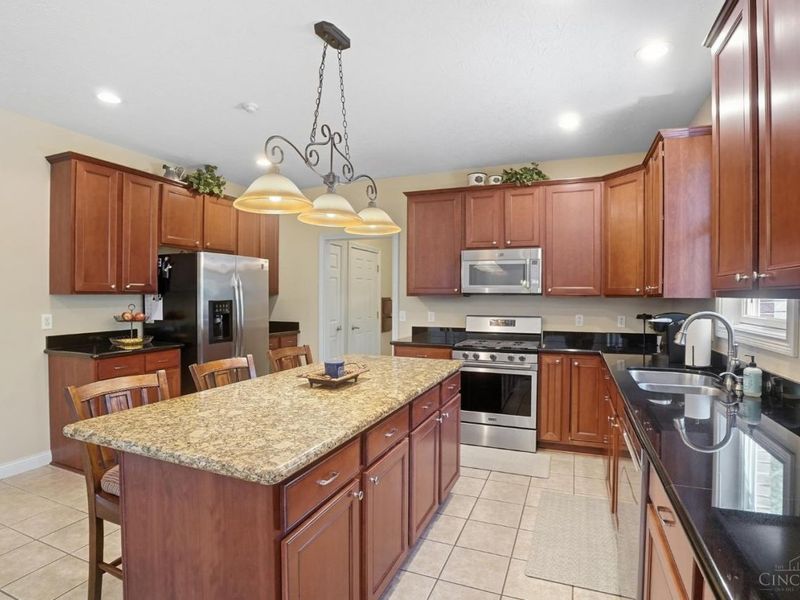 5604 Oak View Drive, Hamilton Twp, OH 45039 Photo 26