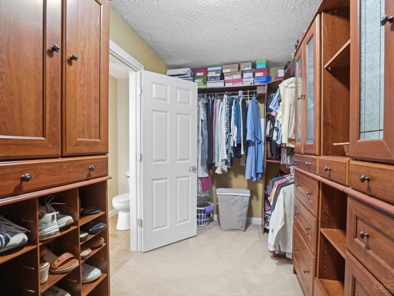 5604 Oak View Drive, Hamilton Twp, OH 45039 Photo 46