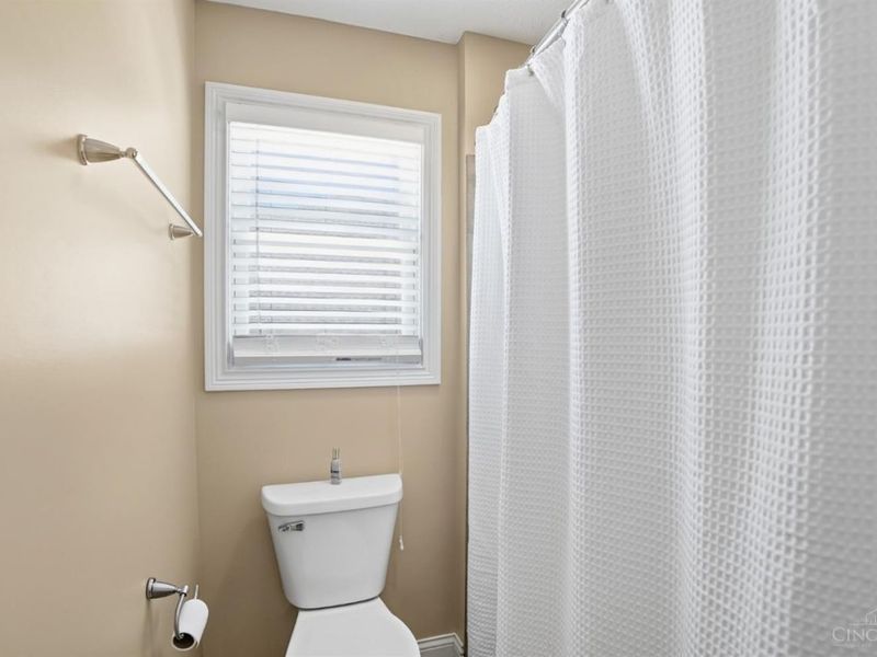 5604 Oak View Drive, Hamilton Twp, OH 45039 Photo 50