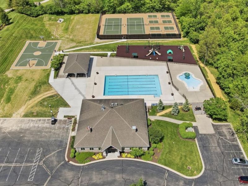 5604 Oak View Drive, Hamilton Twp, OH 45039 Photo 87