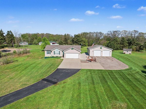 15575 S M 66 Highway, Battle Creek, MI 49017