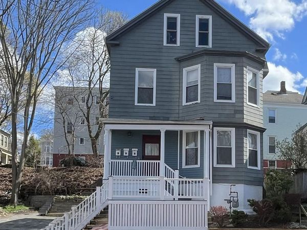 142 Sherman Street , Portland, ME 04101