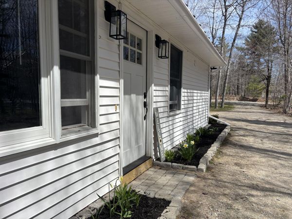 64 Woodland Road , Ellsworth, ME 04605