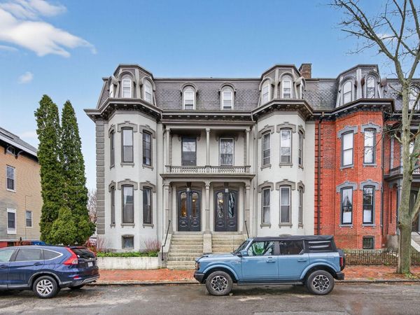 138 Pine Street , Unit 4, Portland, ME 04102
