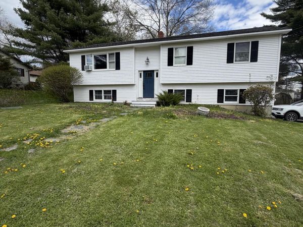 25 Clearview Avenue , Waterville, ME 04901
