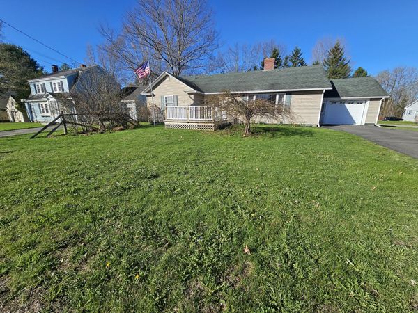 436 Station Road , Stacyville, ME 04777