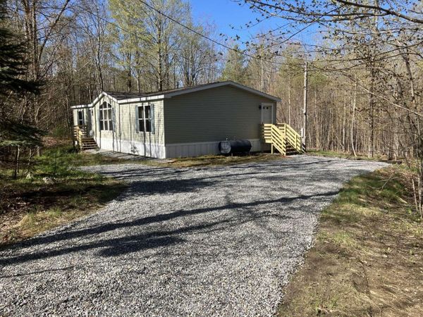 25 Hundred Acre Wood Road , Gardiner, ME 04345