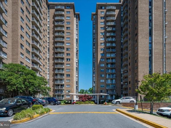 1836 METZEROTT ROAD, Unit 1504, HYATTSVILLE, MD 20783
