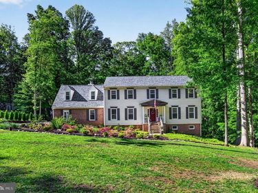10424 HAMPTON ROAD, FAIRFAX STATION, VA 22039