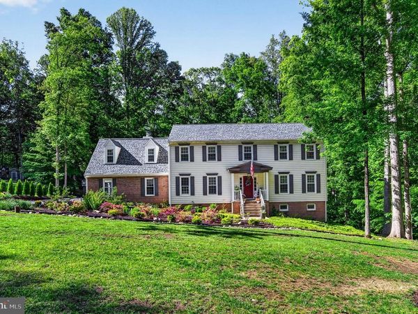 10424 HAMPTON ROAD, FAIRFAX STATION, VA 22039