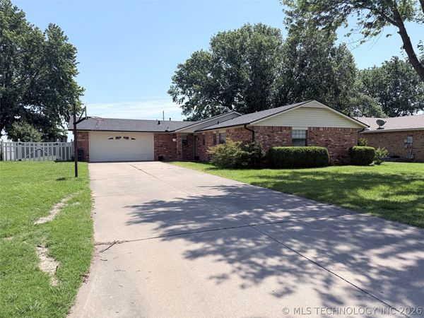 308 Martin Lane , Dewey, OK 74029