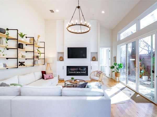 8307 Hathaway DR, Austin, TX 78757