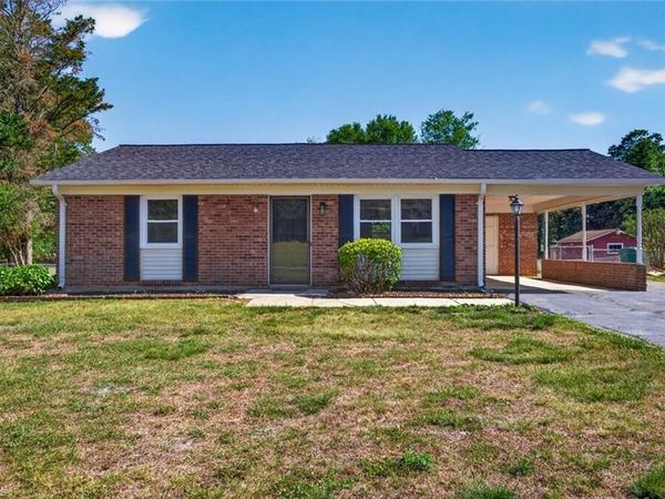 1285 Meadowbrook Drive, King, NC 27021