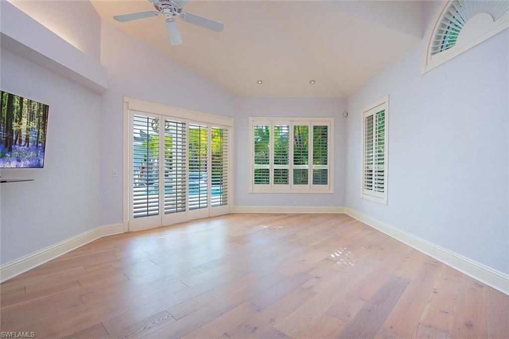 180 7th Ave S, Naples, FL 34102 Photo