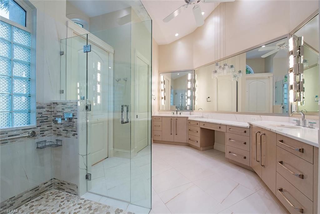 180 7th Ave S, Naples, FL 34102 Photo