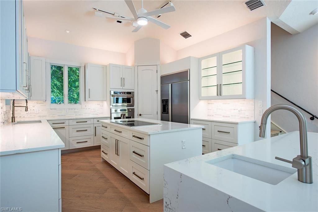 180 7th Ave S, Naples, FL 34102 Photo