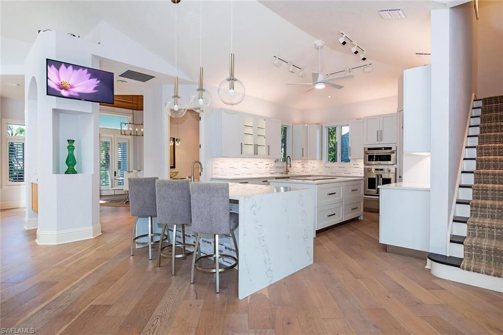180 7th Ave S, Naples, FL 34102 Photo