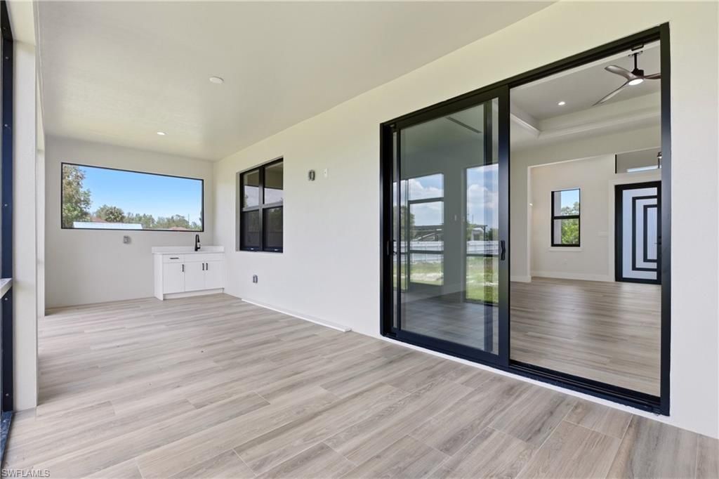 4431 Everglades Blvd N, Naples, FL 34120 Photo