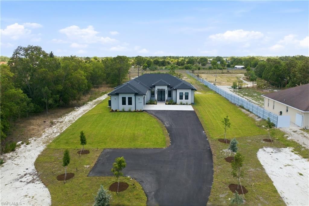 4431 Everglades Blvd N, Naples, FL 34120 Photo