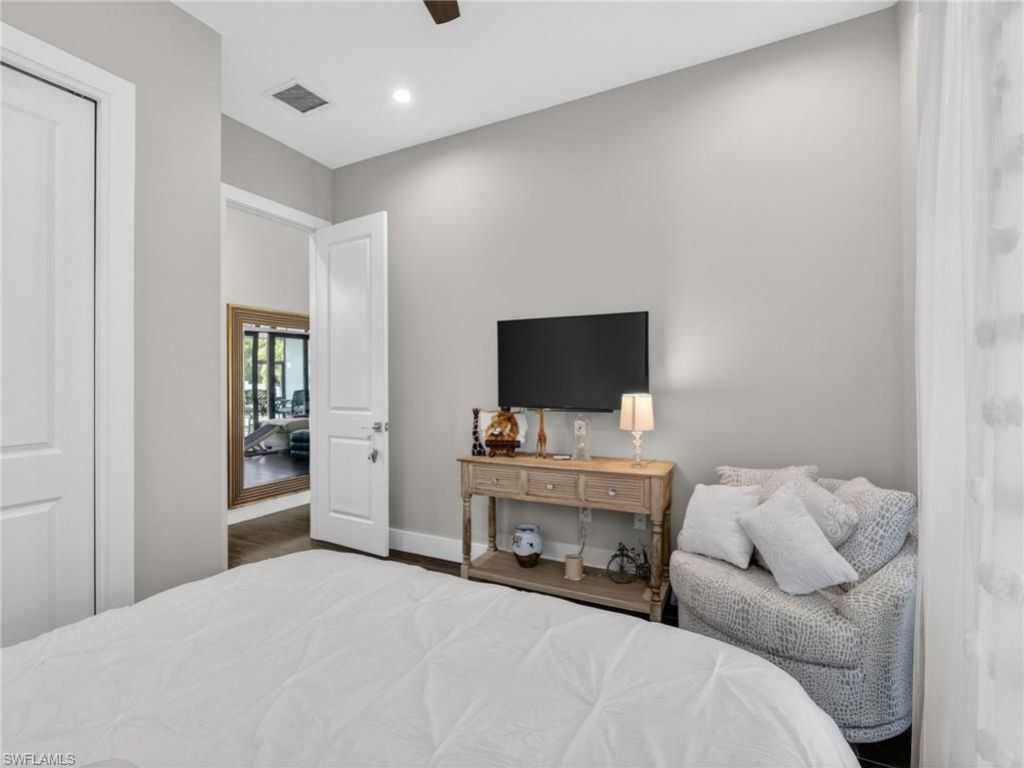 11590 Pin Oak Dr S, Bonita Springs, FL 34135 Photo