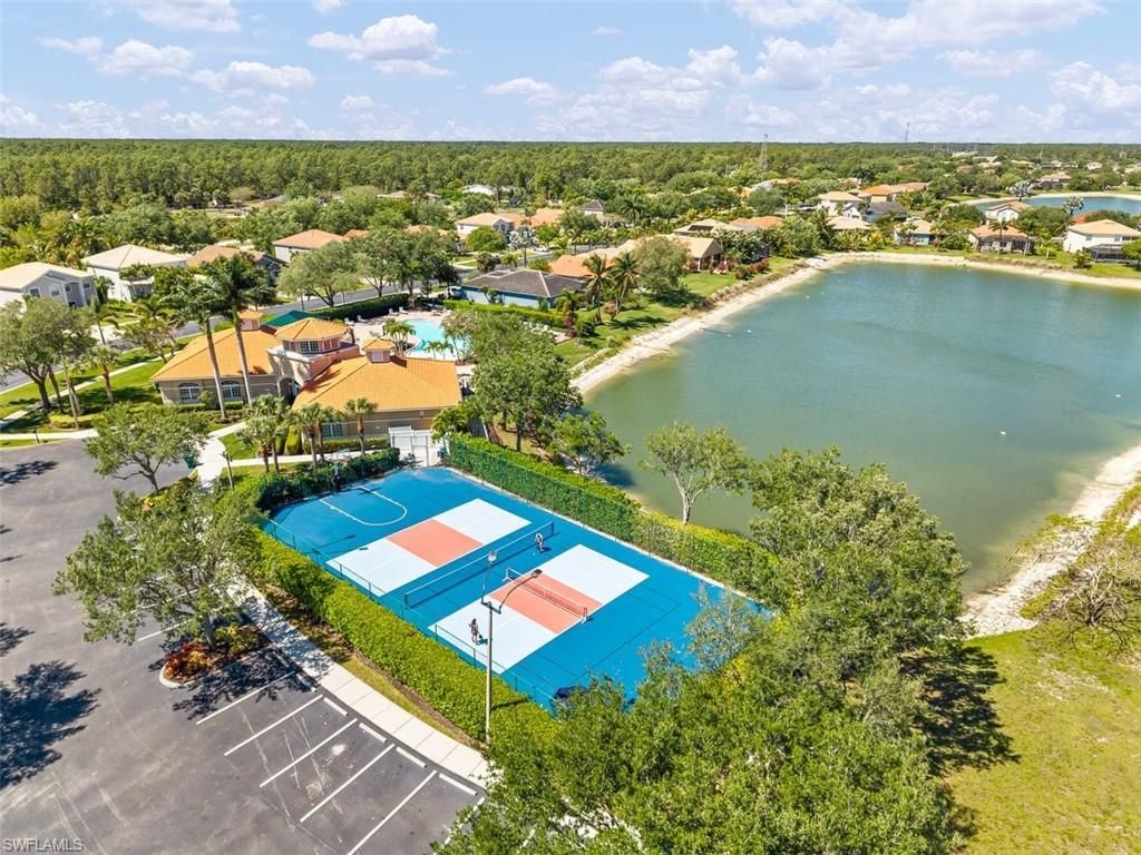 2038 Grove Dr , Naples, FL 34120 Photo