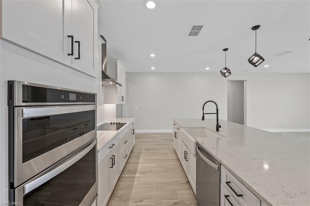 2038 Grove Dr , Naples, FL 34120 Photo
