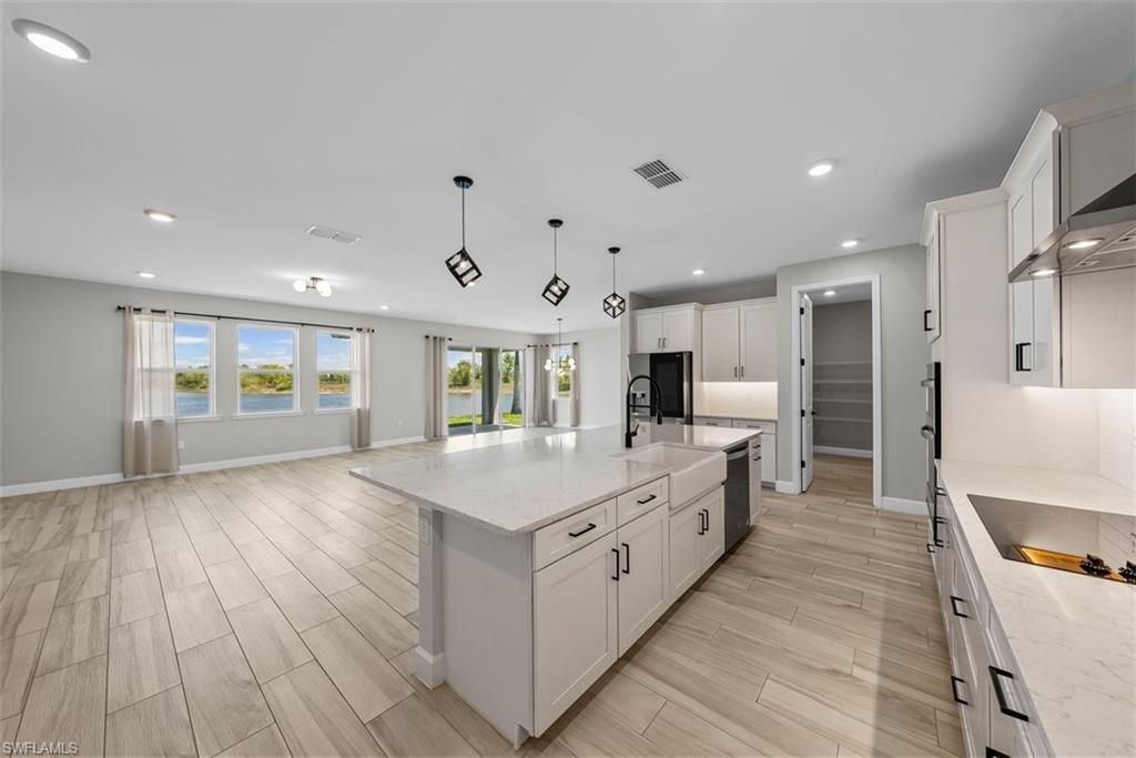 2038 Grove Dr , Naples, FL 34120 Photo