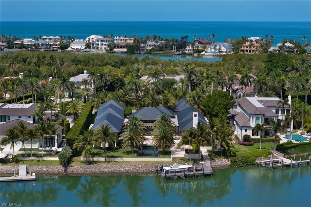 3655 Fort Charles Dr , Naples, FL 34102 Photo