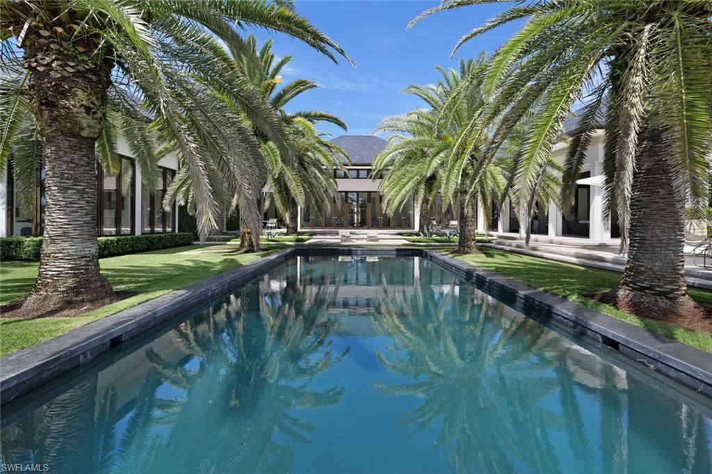 3655 Fort Charles Dr , Naples, FL 34102 Photo