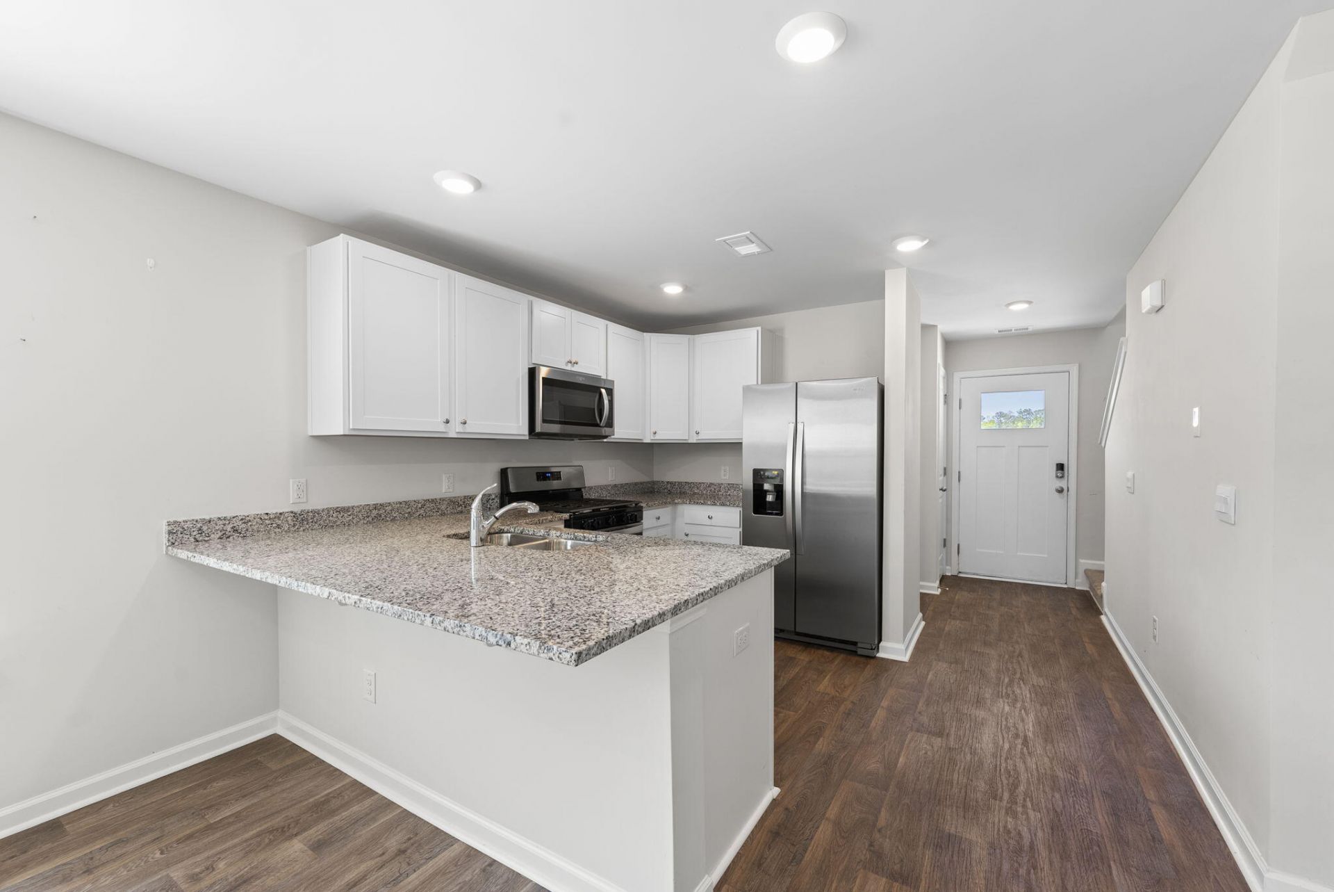 108 Haventree Court Photo 10