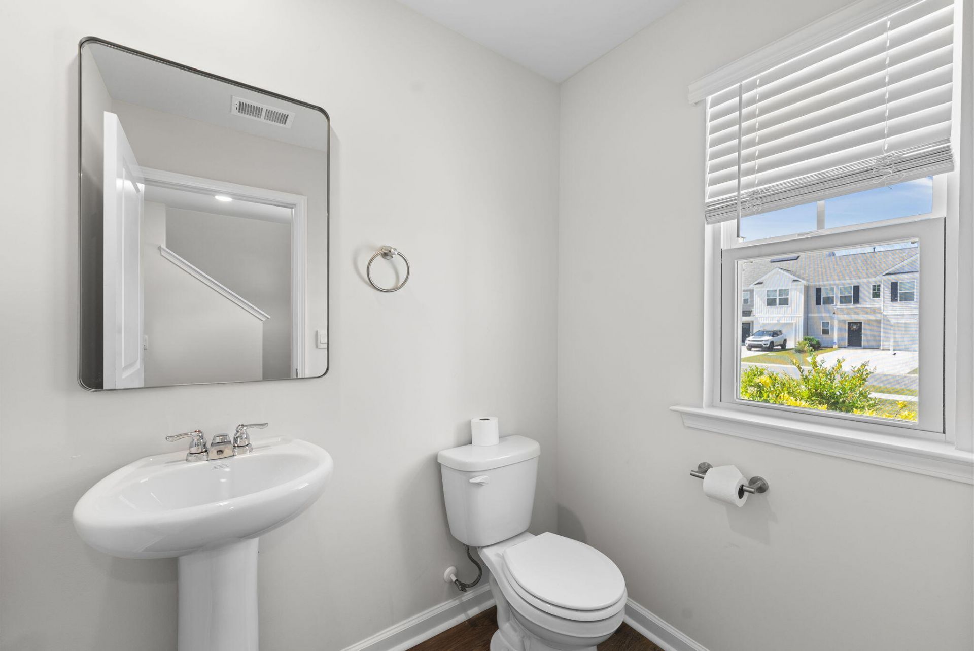 108 Haventree Court Photo 15