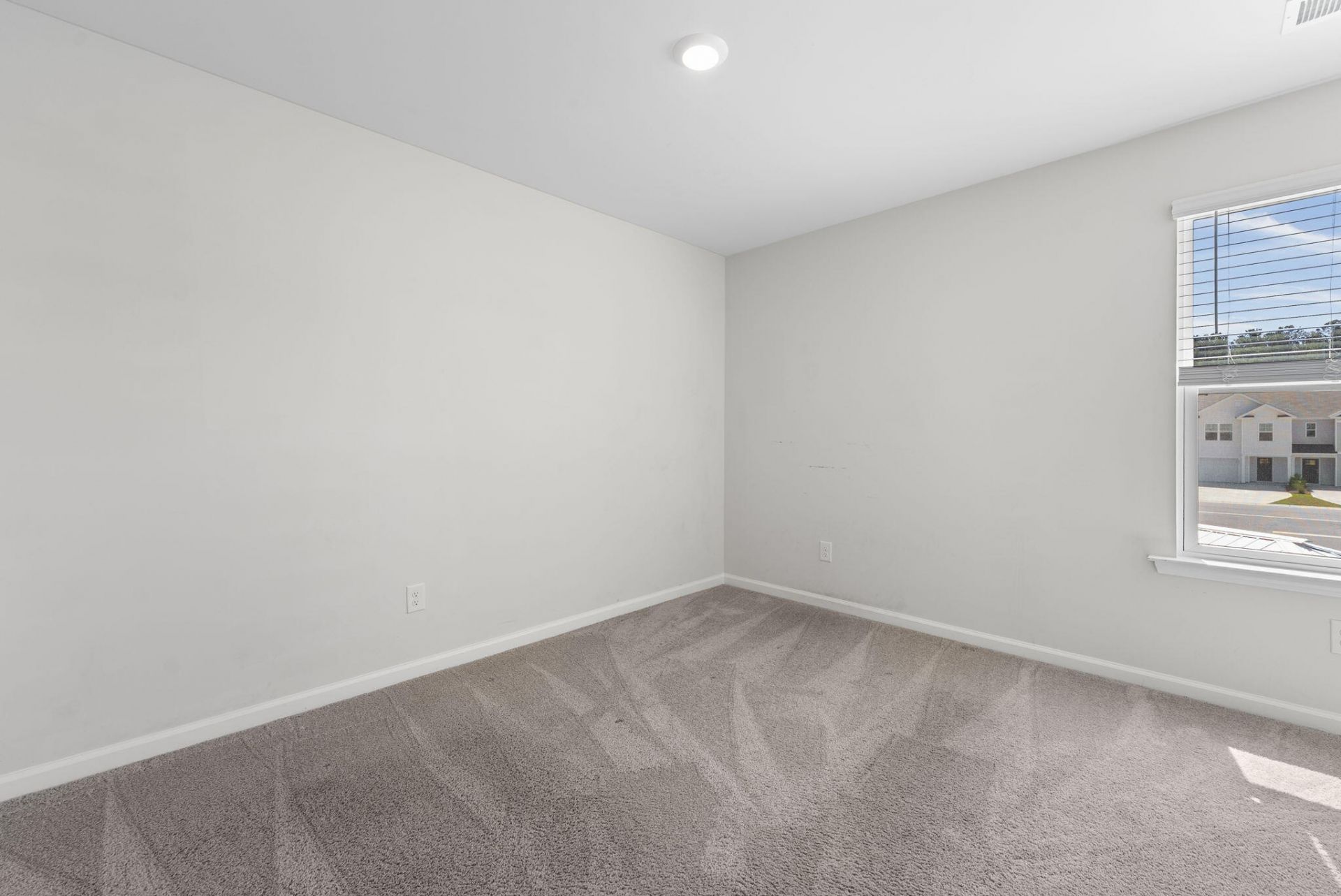 108 Haventree Court Photo 19