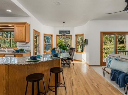5790 Stanley Dr, Auburn, CA 95602 Photo