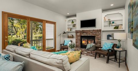 5790 Stanley Dr, Auburn, CA 95602 Photo