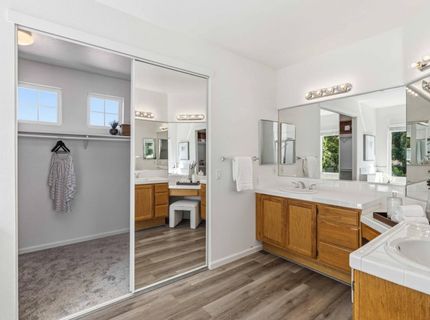 401 Mount Darwin Ct, Roseville, CA 95747 Photo