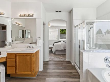 401 Mount Darwin Ct, Roseville, CA 95747 Photo