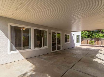 401 Mount Darwin Ct, Roseville, CA 95747 Photo