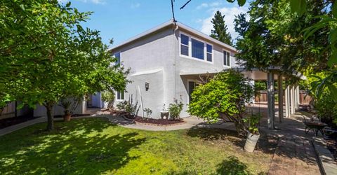 401 Mount Darwin Ct, Roseville, CA 95747 Photo