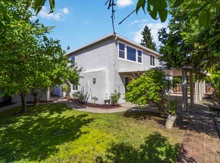 401 Mount Darwin Ct, Roseville, CA 95747 Photo