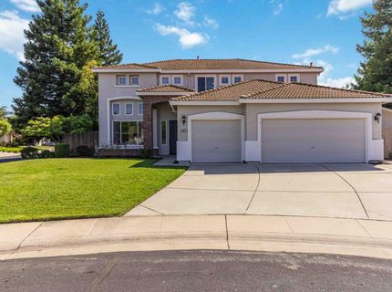 401 Mount Darwin Ct, Roseville, CA 95747 Photo
